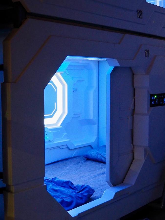 Bestow Capsule Hostel Kuala Lumpur Bagian luar foto